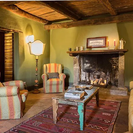 Osteria Di Biagio Sleeps 10 Pool Air Con Wifi Torre San Severo